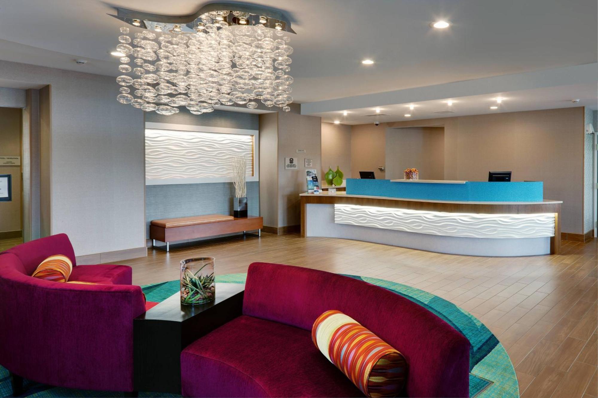 Hotel Springhill By Marriott Lansing